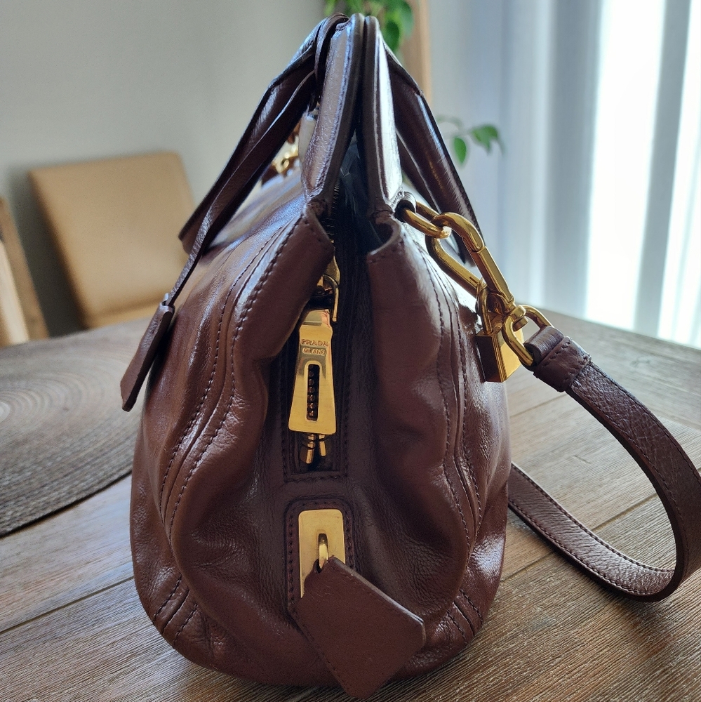Prada Bag - Picture 2 of 9